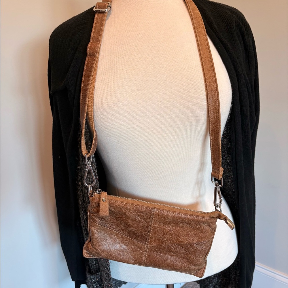 Brown Genuine Leather Crossbody Bag with adjustable shoulder strap. Cross posted - Picture 2 of 9